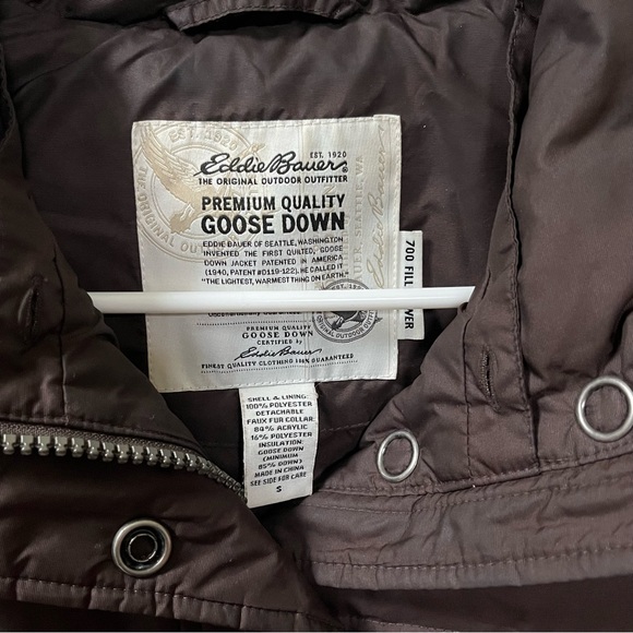 Eddie Bauer Goose Down Quilted Vest - 700 Fill Brown Small - Picture 6 of 6